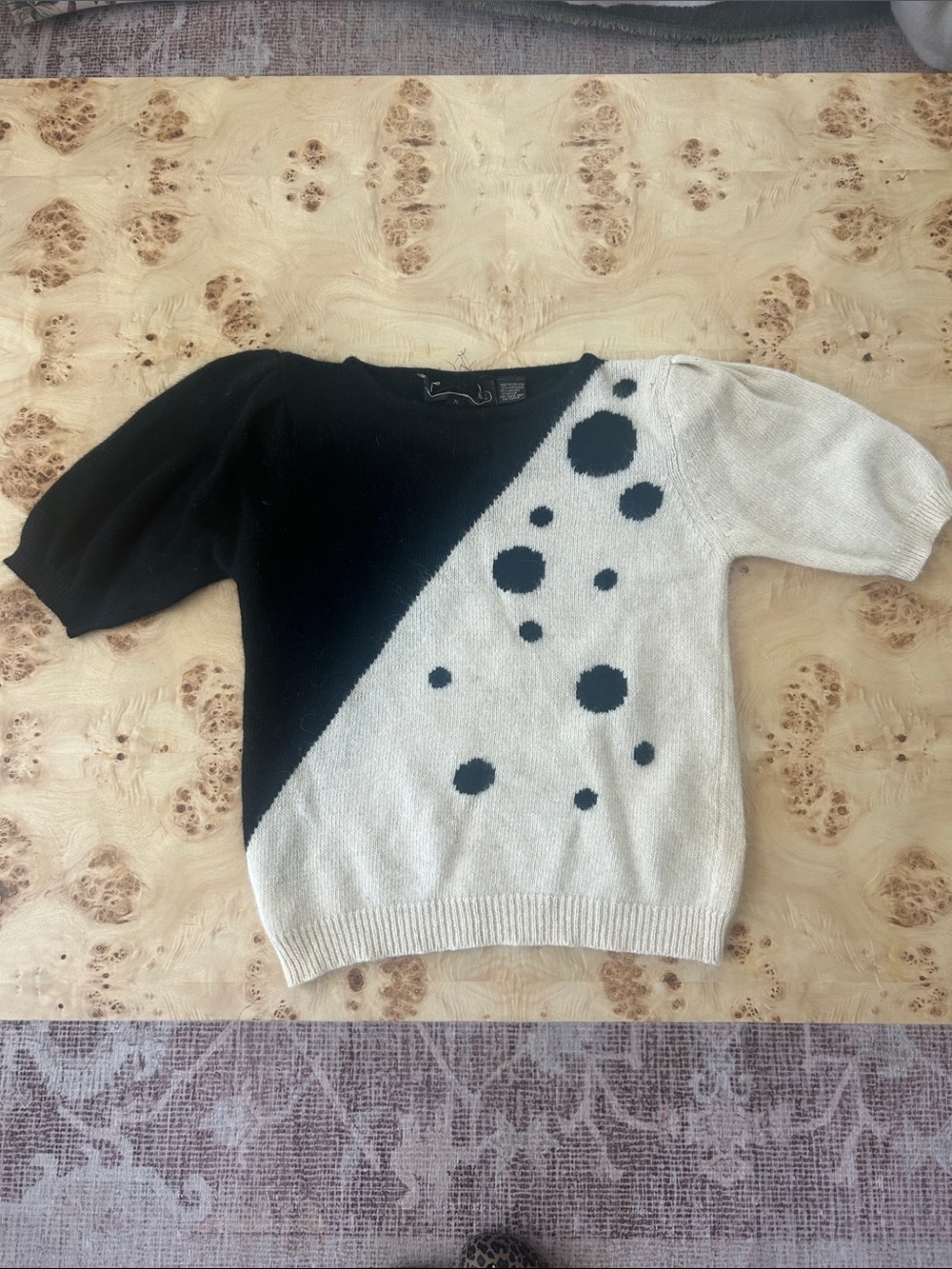 Vintage Women’s Black and Cream Dot-Pattern Short Sleeve Sweater Wool: pls read